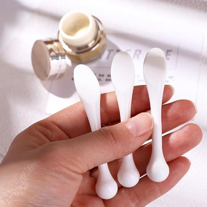 3 Pcs Gold Makeup Sticks Mud Mixing Tool, Acrylic Cosmetic Spatulas Scoop Face Cream Spoons Portable Mask Stick Cosmetic Mask Spoon Spatulas Treatments and Masks