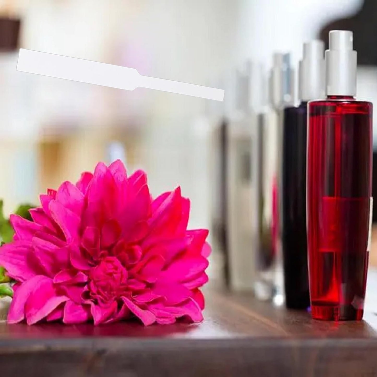 1600 Pieces Perfume Test Strips White Perfume Paper Strips Disposable Fragrance Tester Strips Perfume Blotter Essential Oils Paper Test Strips for Perfume Fragrances Scents Testing