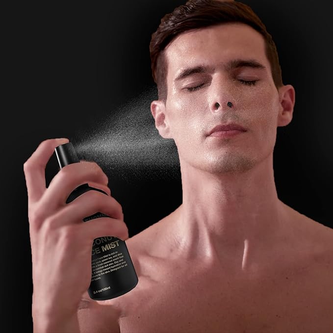 Coconut Face Mist - Men’s Facial Spray - with Hyaluronic Acid, Aloe Vera & Green Tea - Refresh, Moisturize & Hydrate - Use Day & Night - Safe for All Skin Types - Vegan - 3.4oz - 1 Pack