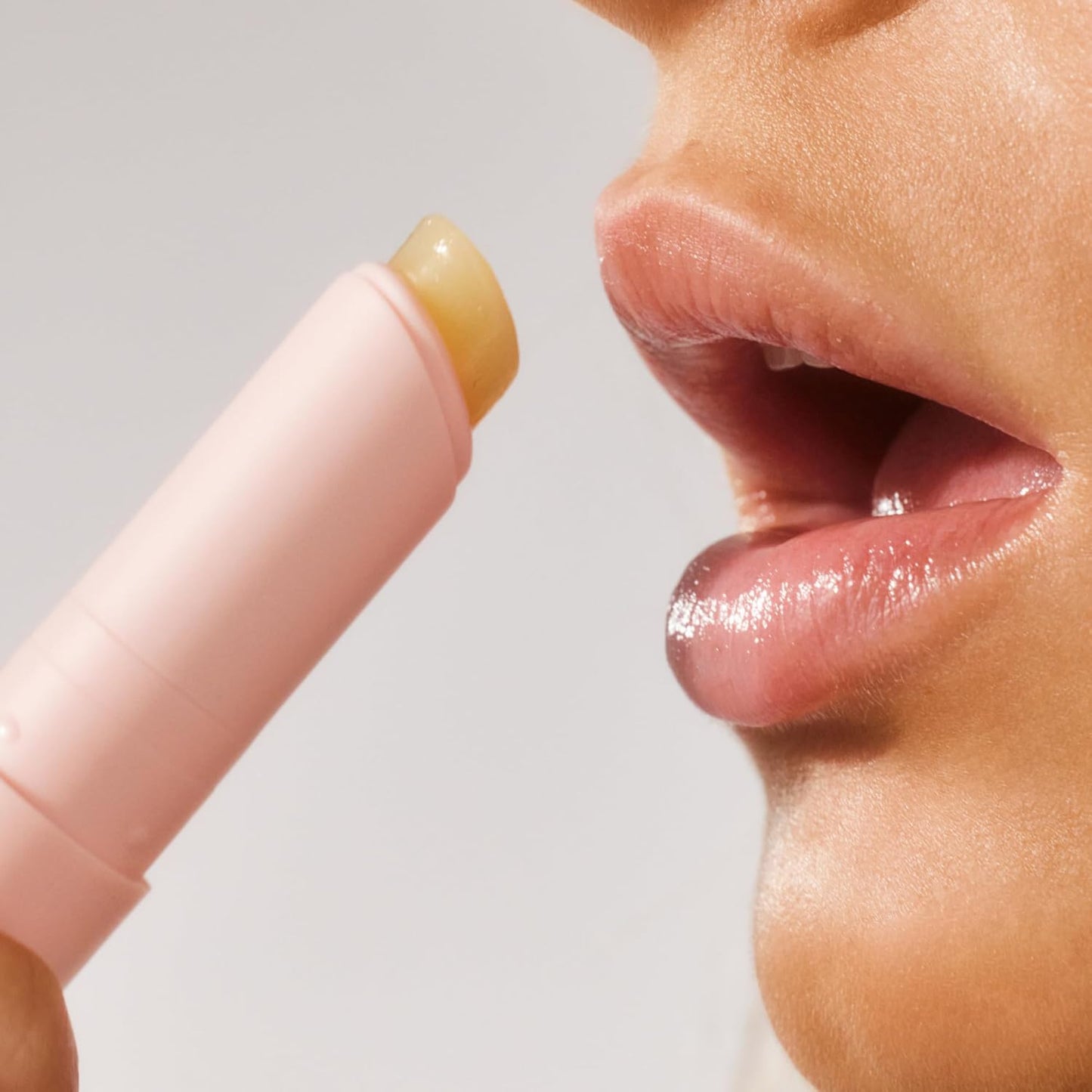 Lanolips Lanostick - Moisturizing Lanolin Lip Balm Stick for Dry, Cracked Lips - Moisturizer with Lanolin, Castor Oil, Jojoba Oil, Shea Butter for Hydration (3.3g / 0.116oz)