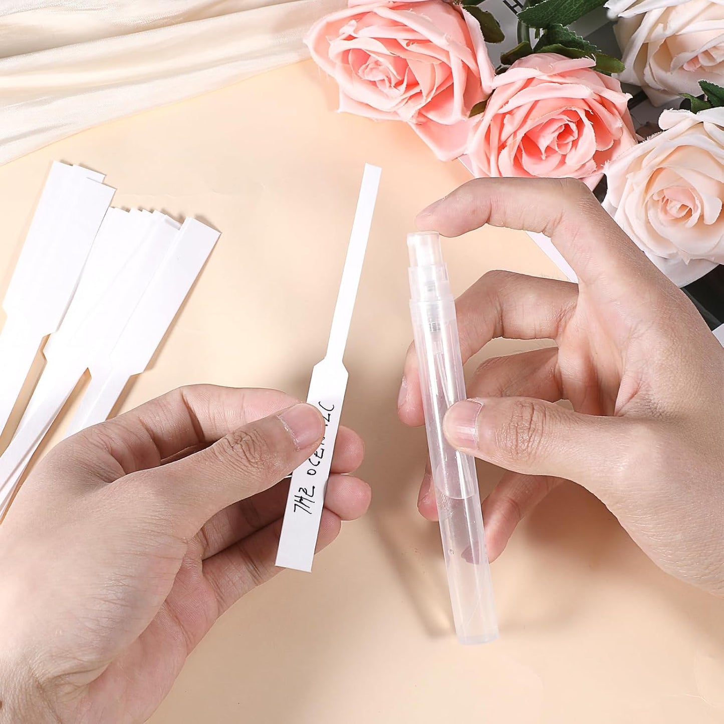 2000PCS Perfume Tester Strips Disposable Fragrance Strips Pure White Strong Absorbent Blotter Essential Oils Test Paper Card for Diffuser Aromatherapy Scents Spice Testing