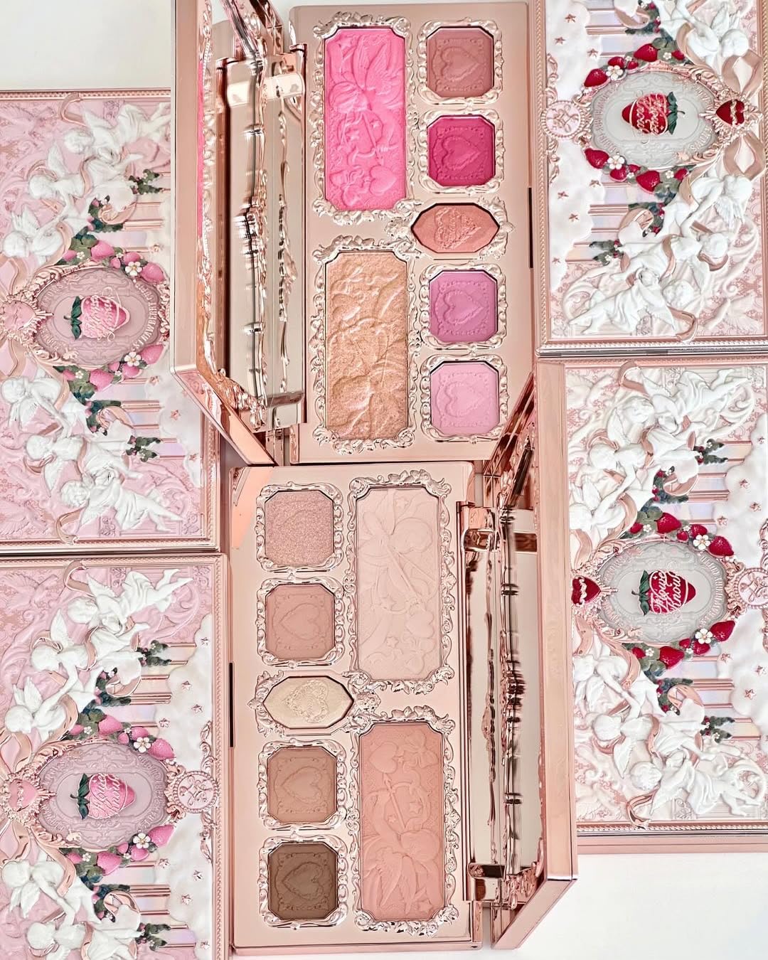 Flower Knows Strawberry Cupid Makeup Palette,Eyeshadow,Blush,Highlighting & Contour All-in-One Face Makeup Palette with 5 Matte+2 Shimmer Neutral Shades(01 Honey Canele,0.49 Oz)